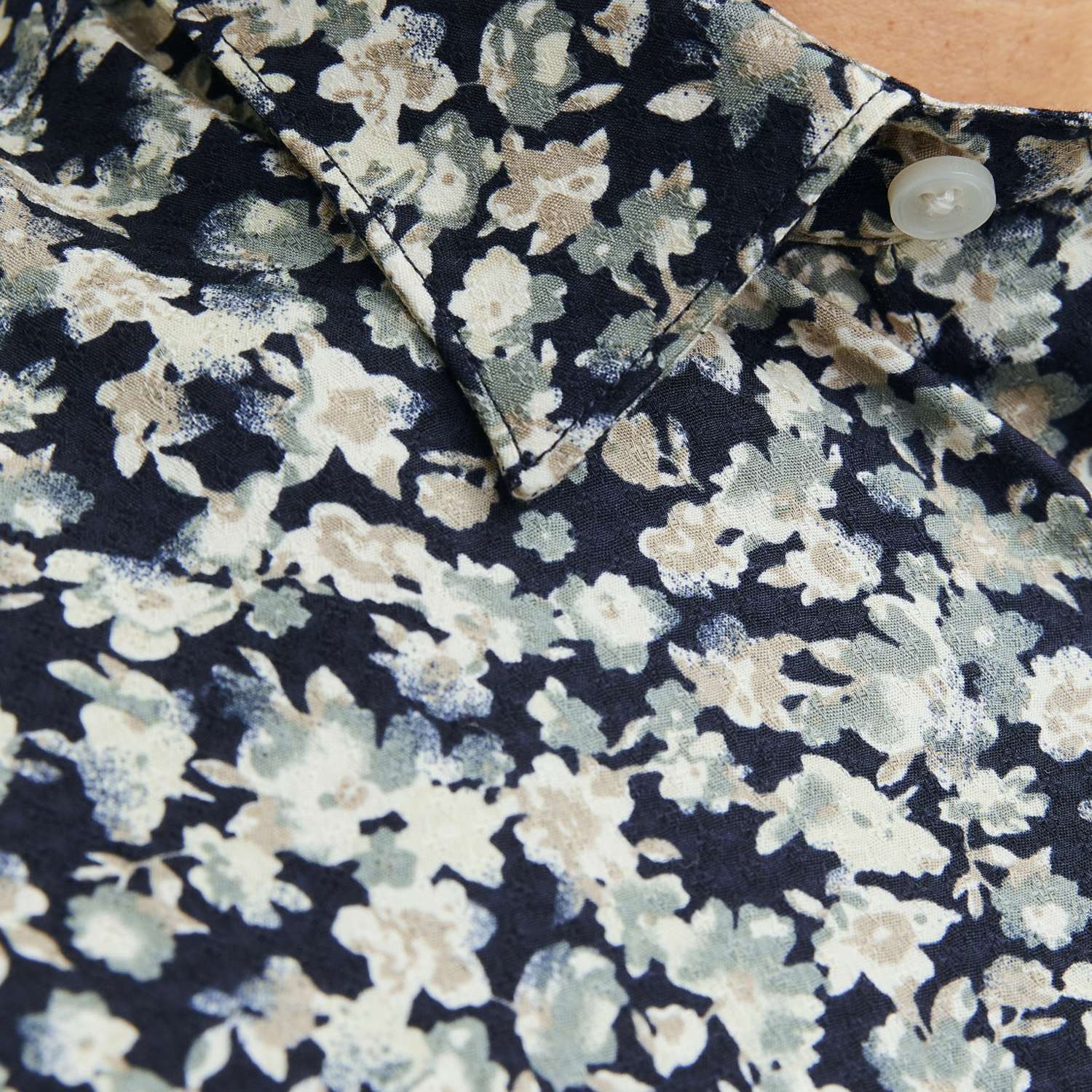 Jack & Jones  Jack & Jones