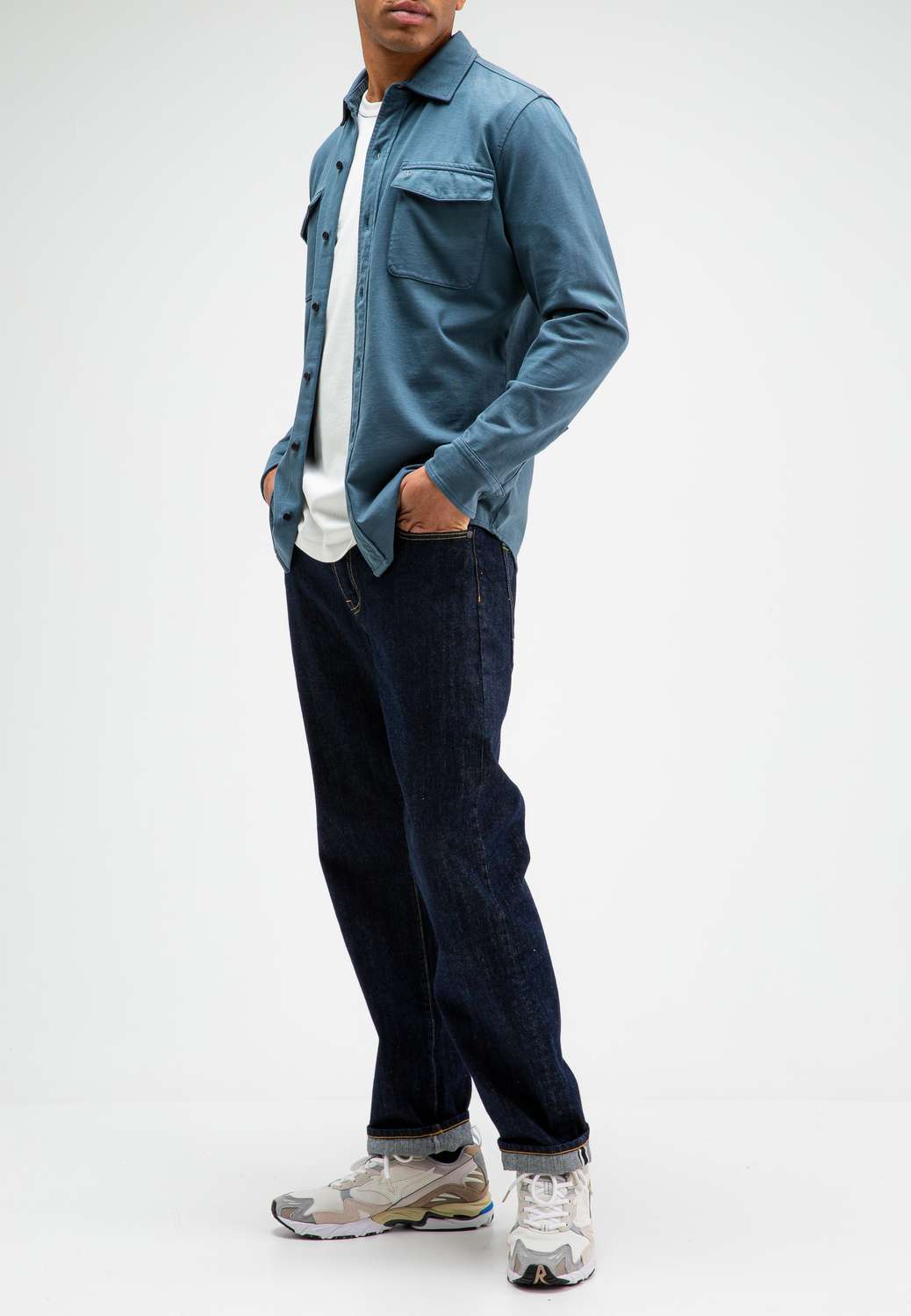 Butcher Of Blue Overhemd Finn Pocket Blauw Butcher Of Blue Overhemd Finn Pocket Blauw