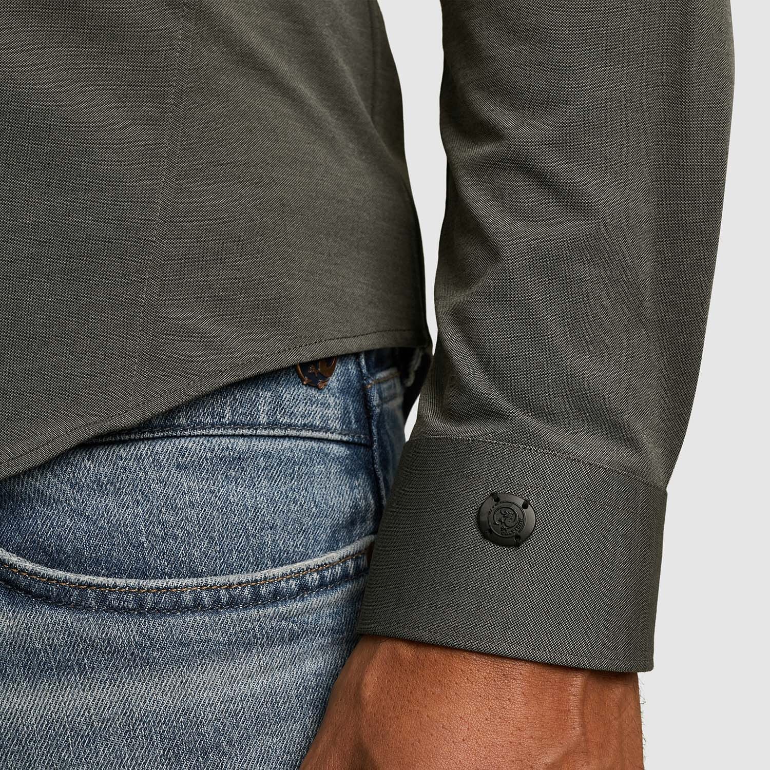 Cast Iron  Cast Iron