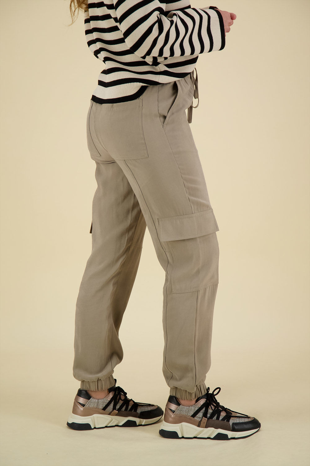 MSCH Copenhagen Pantalon Kinna Selia Taupe MSCH Copenhagen Pantalon Kinna Selia Taupe