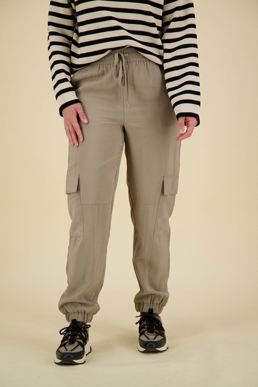 MSCH Copenhagen Pantalon Kinna Selia Taupe MSCH Copenhagen Pantalon Kinna Selia Taupe