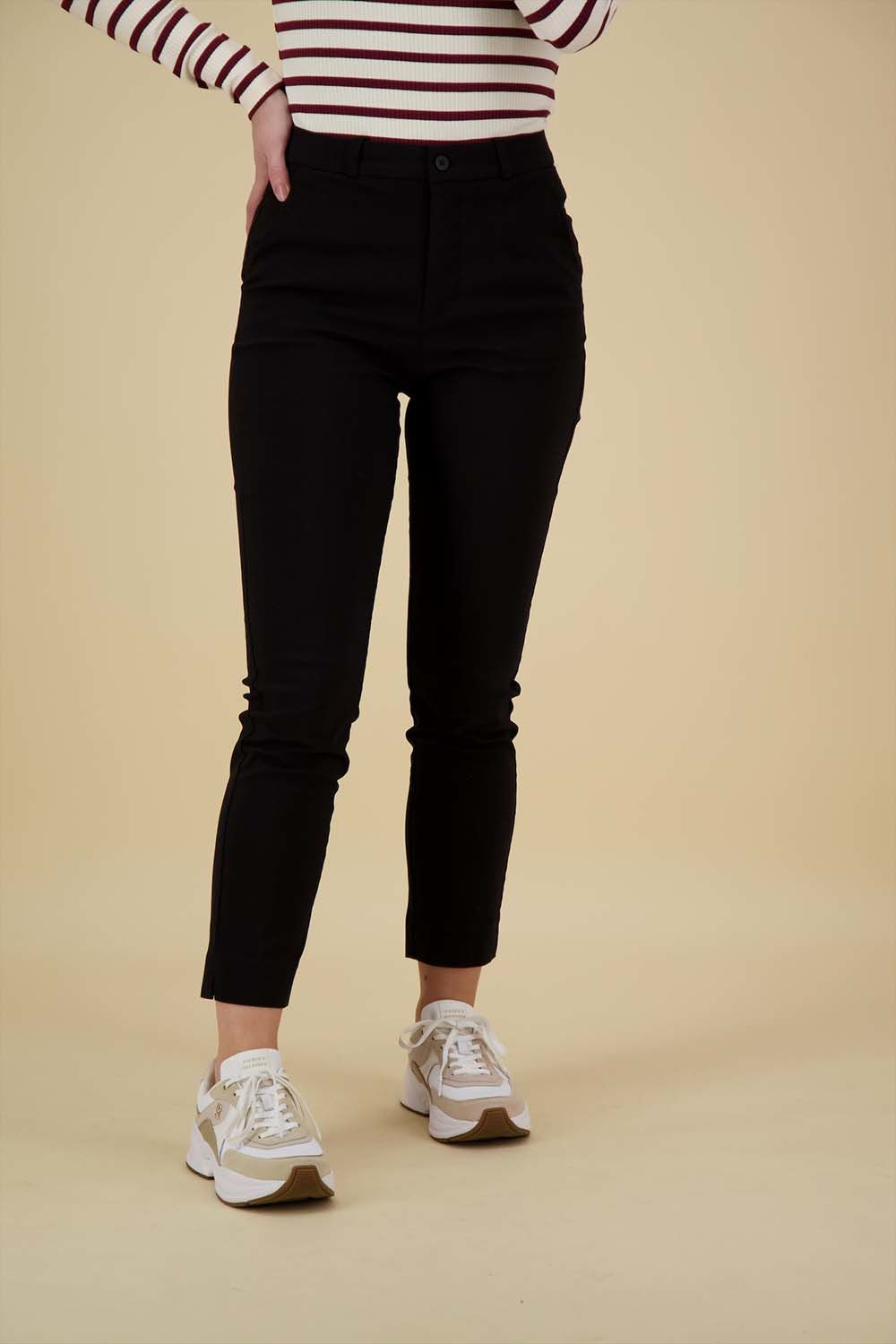Freequent Broek Solvej-ankle Zwart Freequent Broek Solvej-ankle Zwart