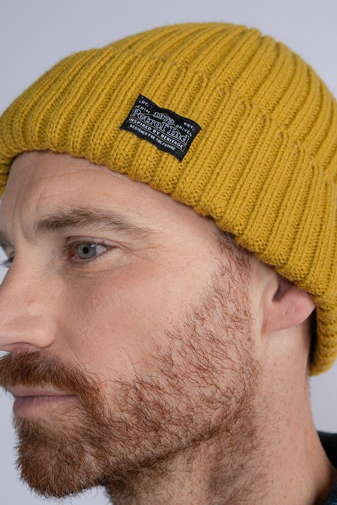 Petrol Beanie Okergeel