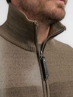 Vest Collar Bruin