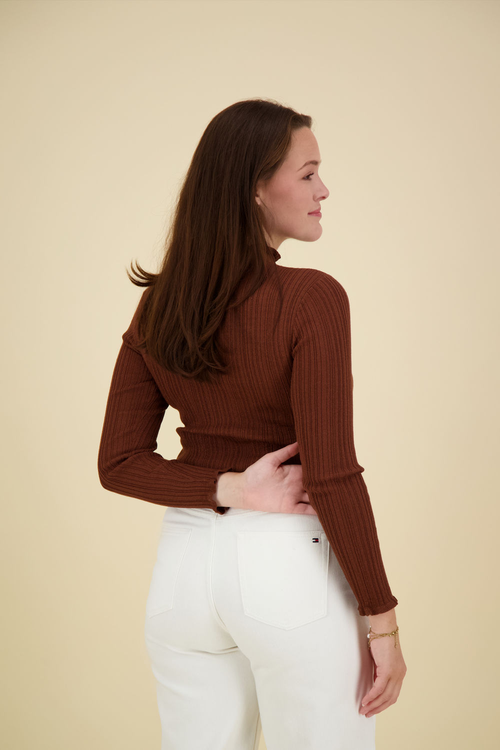 In Shape Pullover Iva Bruin In Shape Pullover Iva Bruin