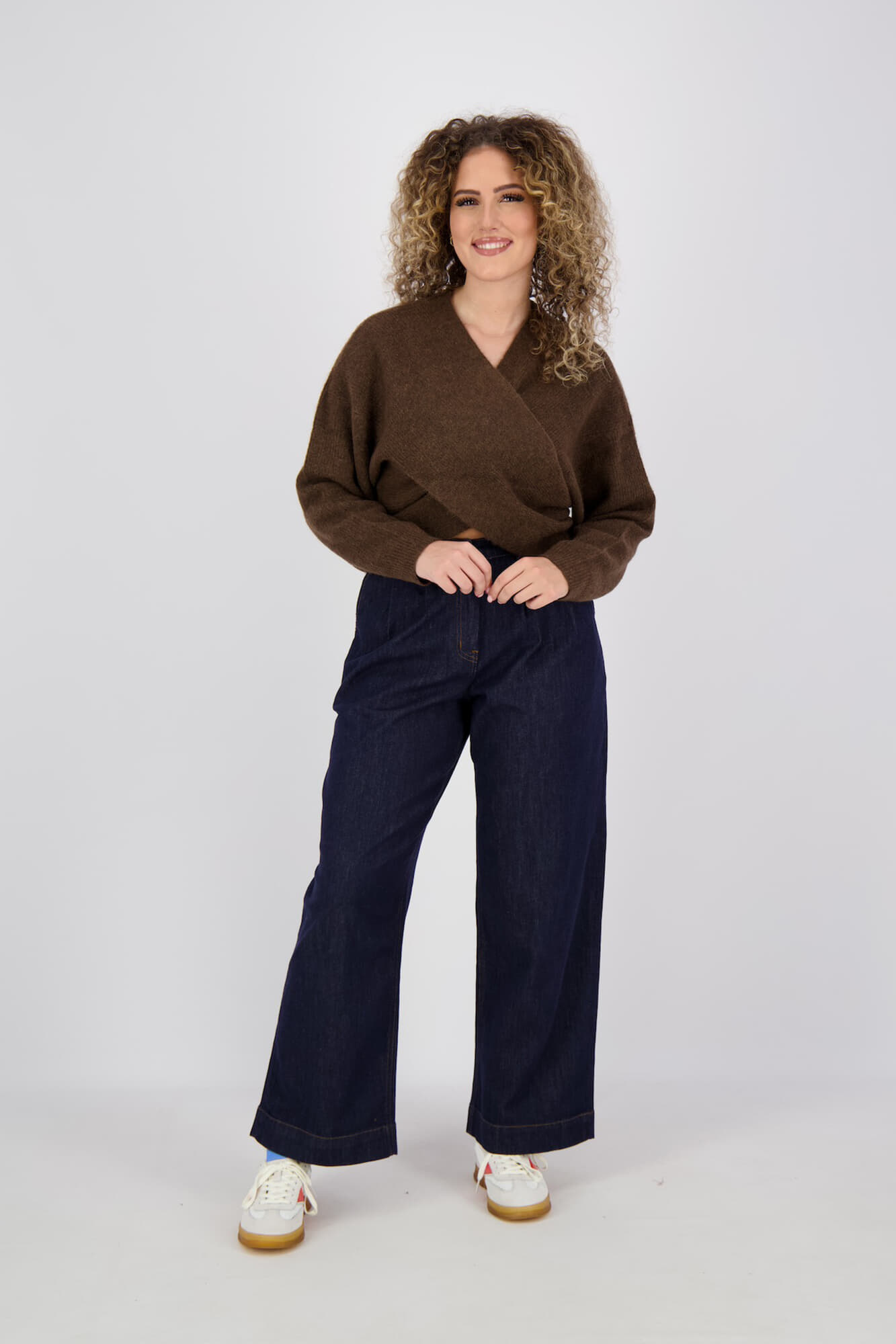 MSCH Copenhagen Trui Zinelle Hope Bruin  MSCH Copenhagen Trui Zinelle Hope Bruin