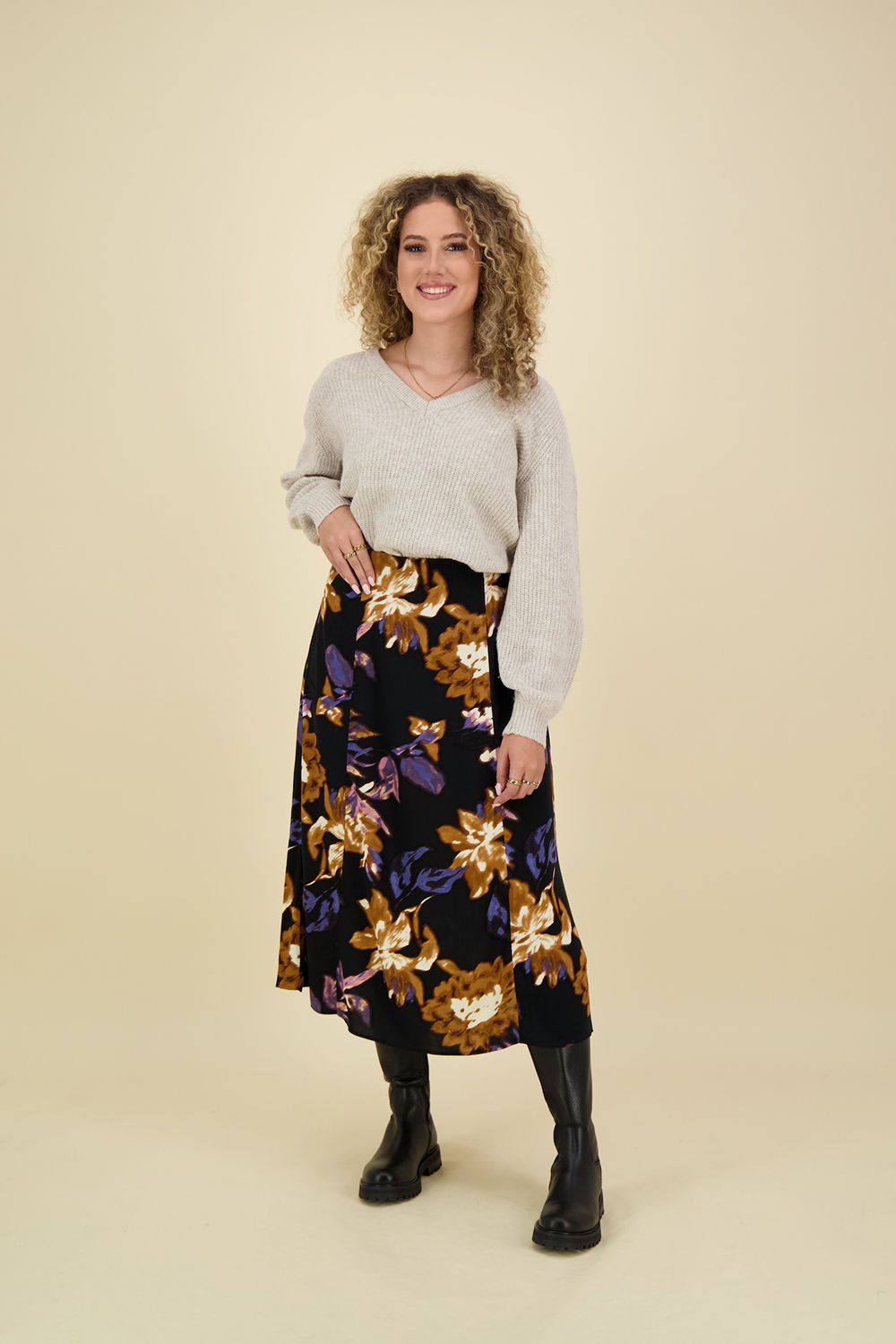 Vila Rok Jennie Lia Zwart Vila Rok Jennie Lia Zwart