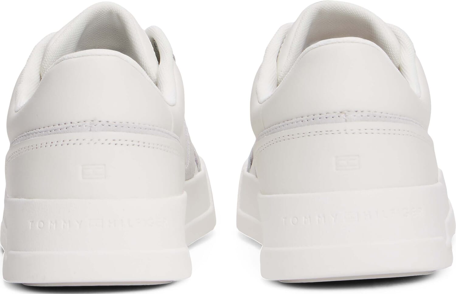 Tommy Hilfiger  Tommy Hilfiger