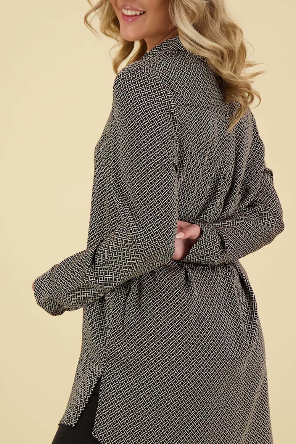 Question Blouse Zwart Question Blouse Zwart