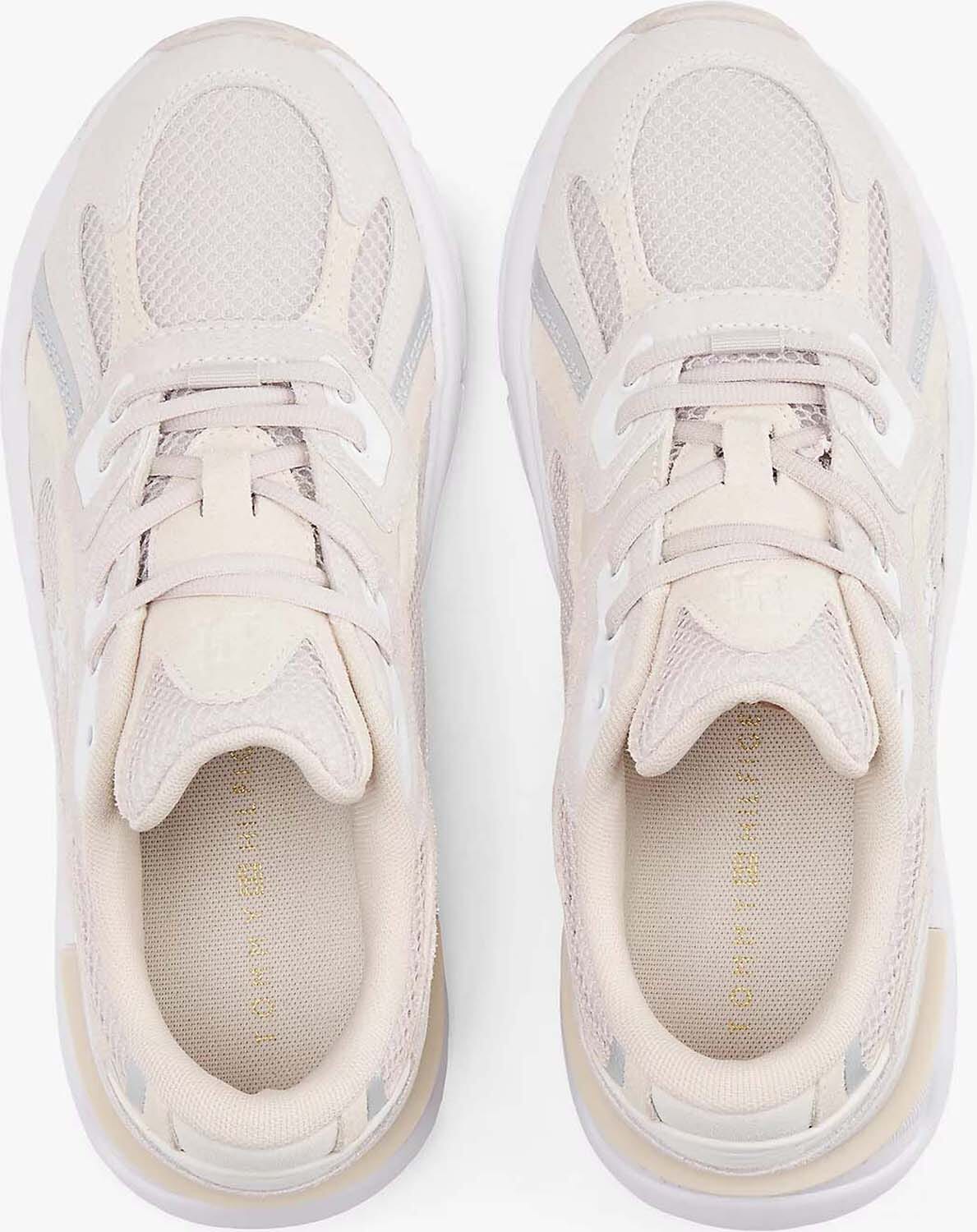 Tommy Hilfiger  Tommy Hilfiger