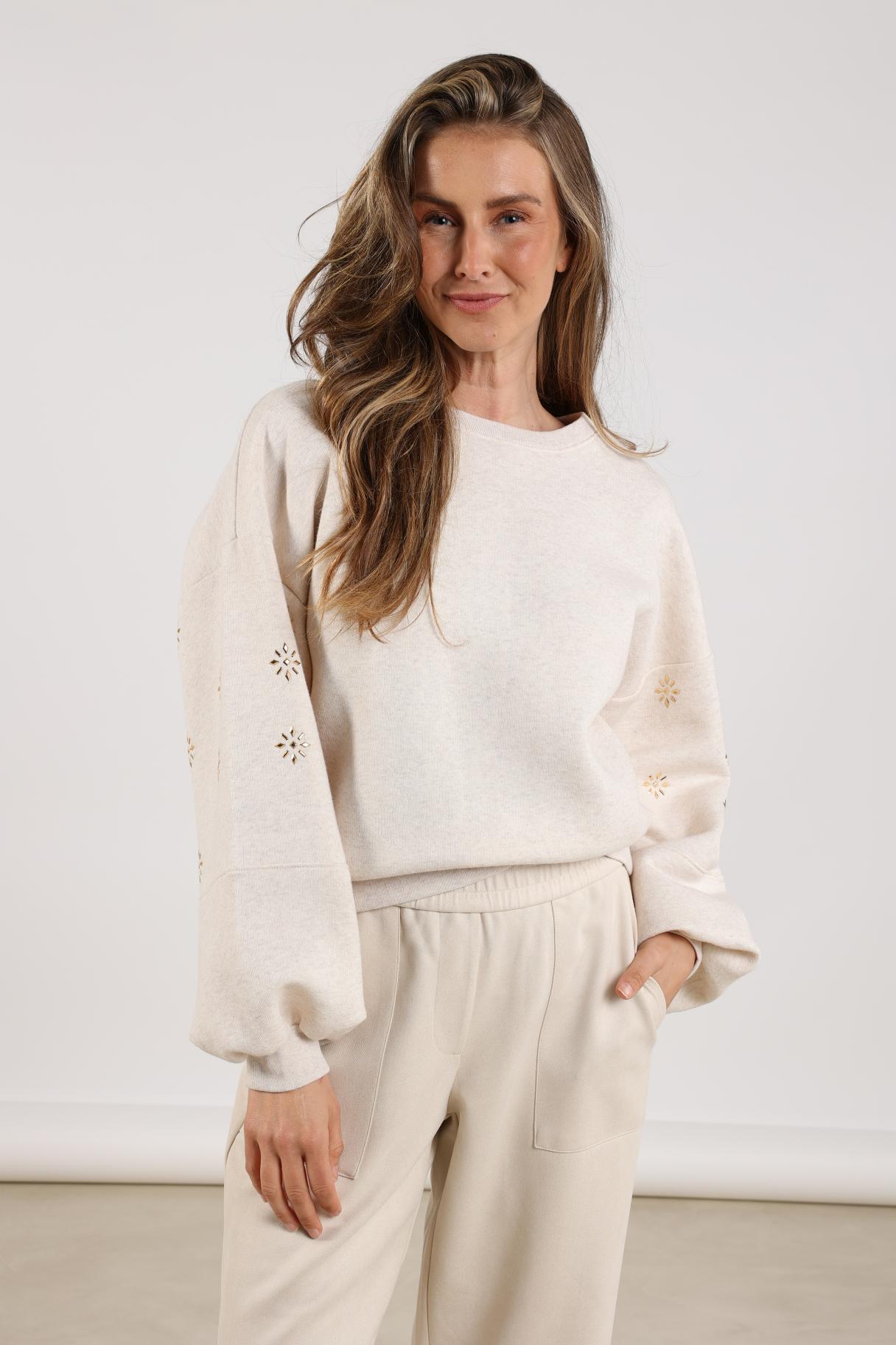 Nukus Sweater Amadora Creme Nukus Sweater Amadora Creme