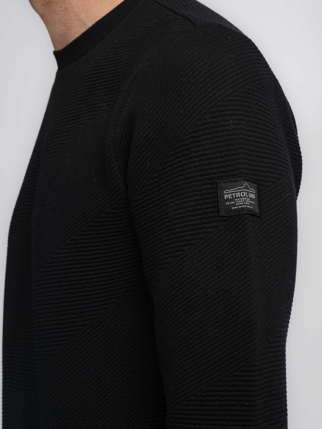 Petrol Sweater Round Neck Zwart  Petrol Sweater Round Neck Zwart