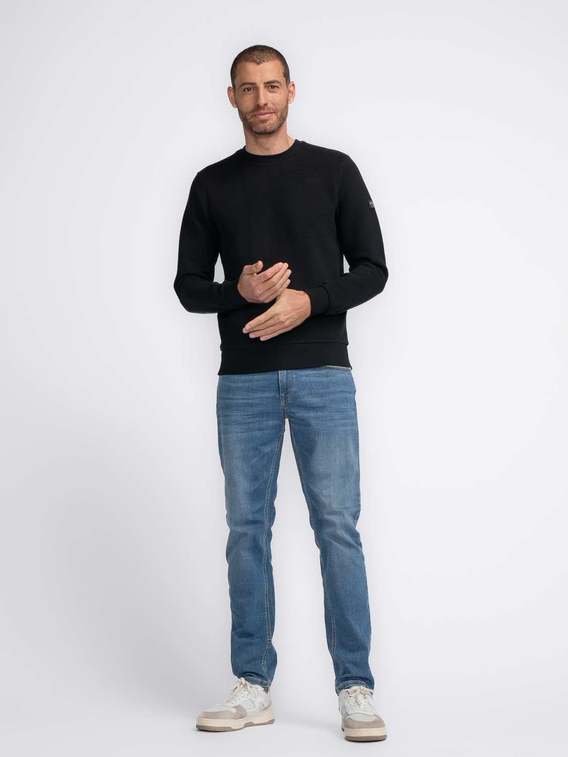 Petrol Sweater Round Neck Zwart  Petrol Sweater Round Neck Zwart