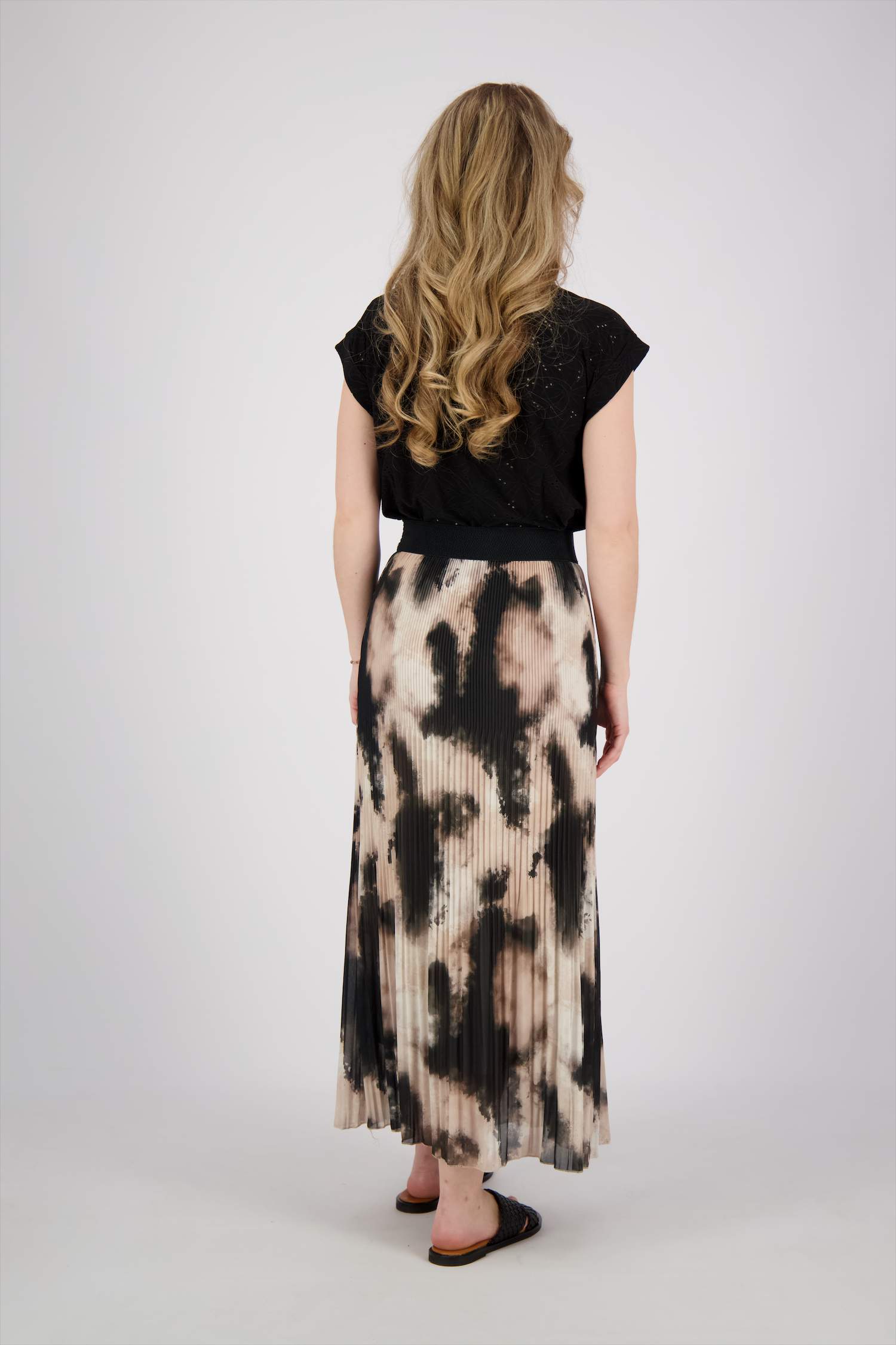 Freequent T-Shirt Blond Zwart Freequent T-Shirt Blond Zwart