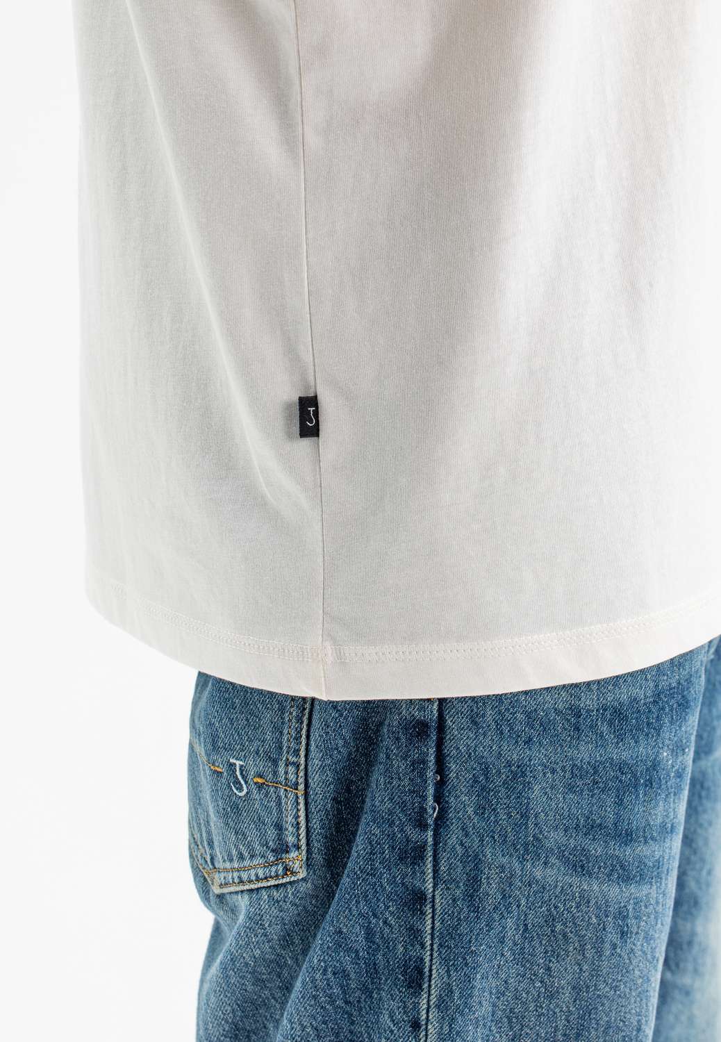 Butcher Of Blue T-Shirt Wit Butcher Of Blue T-Shirt Wit