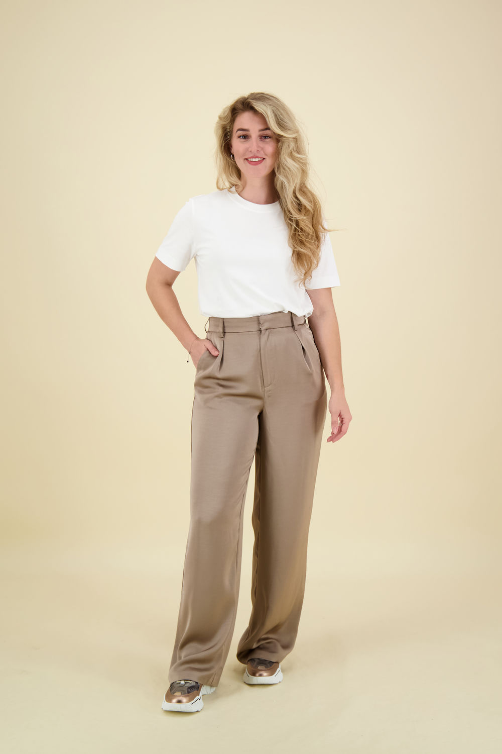 Selected Femme T-Shirt Essential Wit Selected Femme T-Shirt Essential Wit