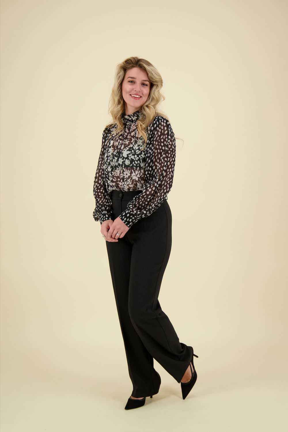 Label Dot  Label Dot