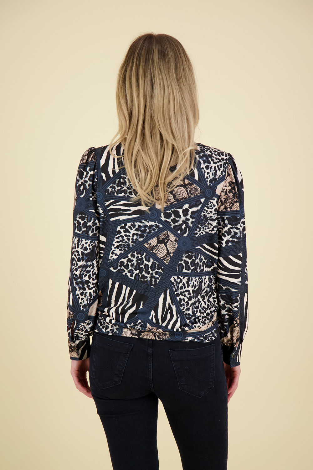 K Design Top ronde hals Zwart K Design Top ronde hals Zwart