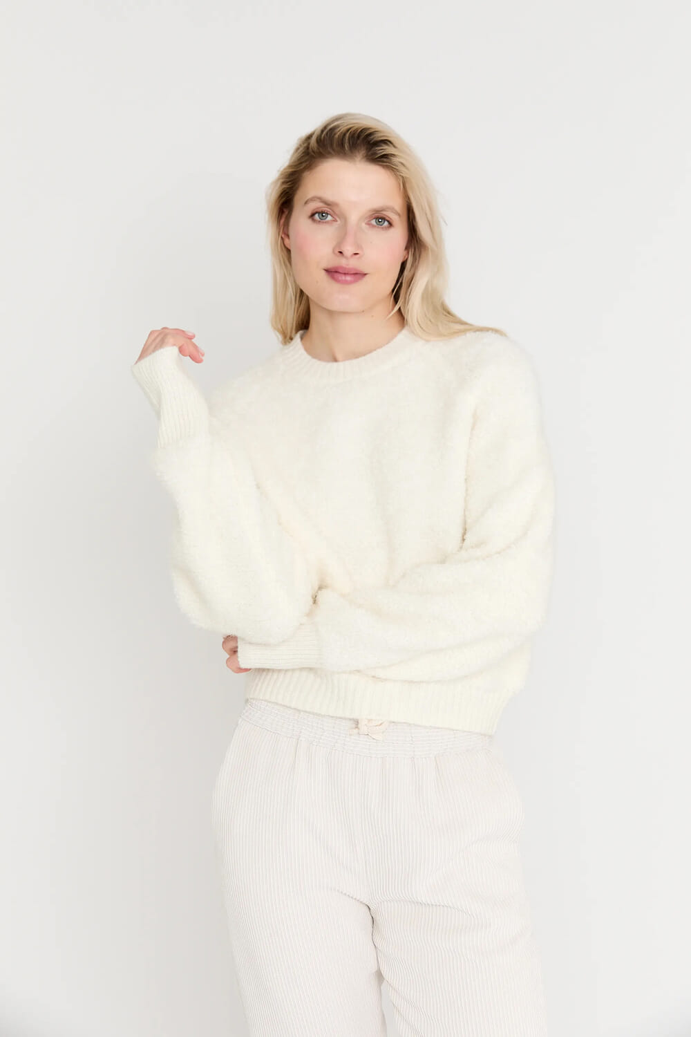 Moscow Trui Nero Wit  Moscow Trui Nero Wit