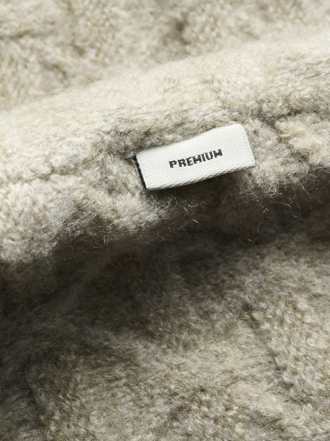 Jack & Jones  Jack & Jones