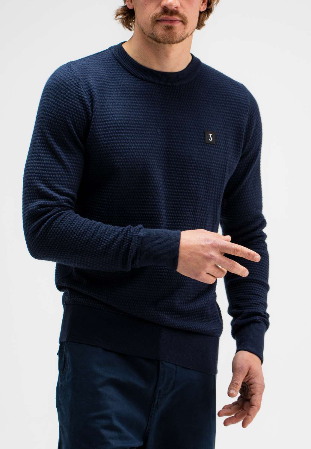 Butcher Of Blue Trui Structure Crew Donkerblauw Butcher Of Blue Trui Structure Crew Donkerblauw