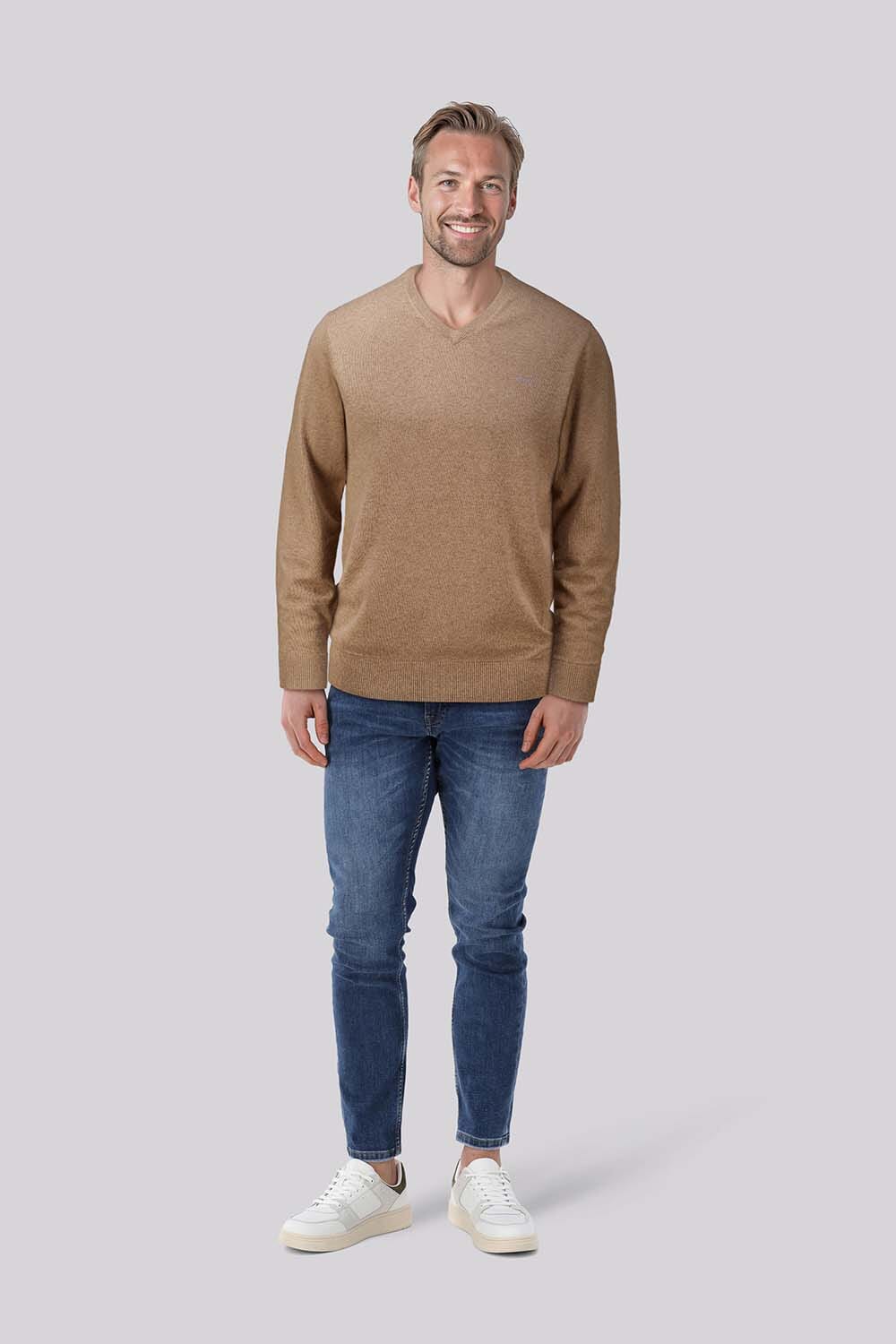 McGregor Trui Bruin  McGregor Trui Bruin