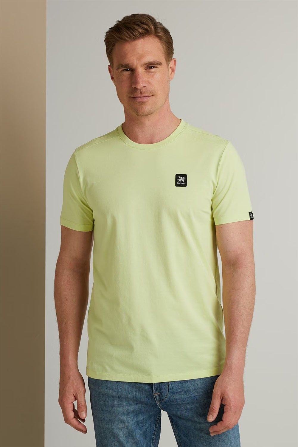 Vanguard T-Shirt Geel