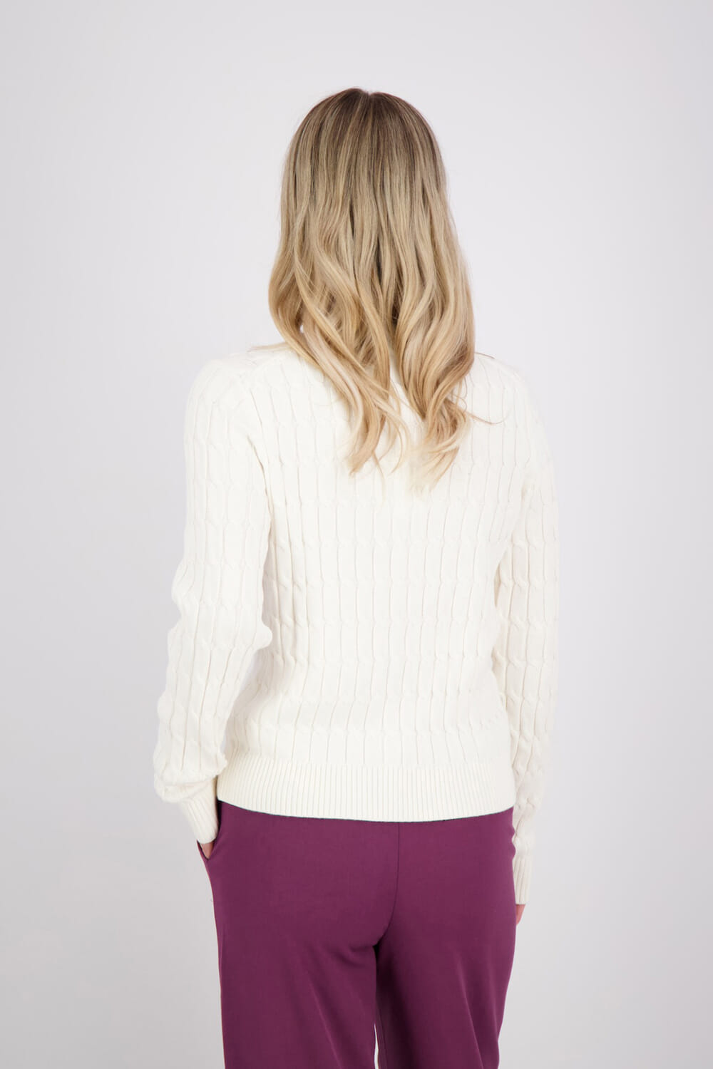 Tommy Hilfiger  Tommy Hilfiger