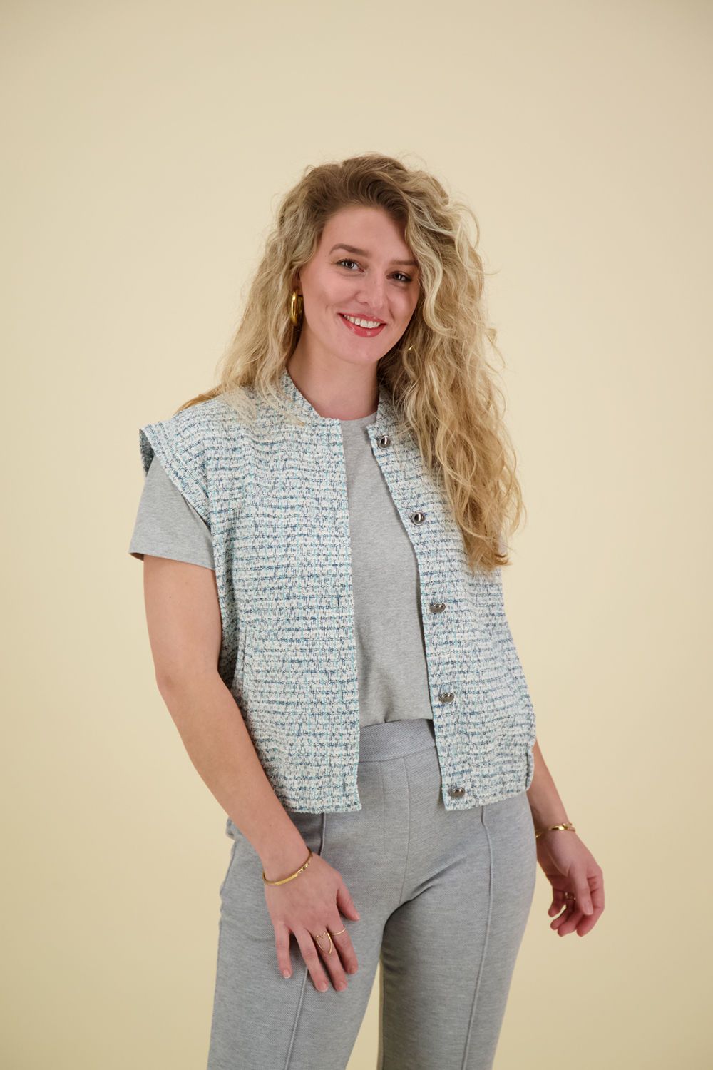 Vive La Femme Gilet sleeveless sparkling bouclé Blauw