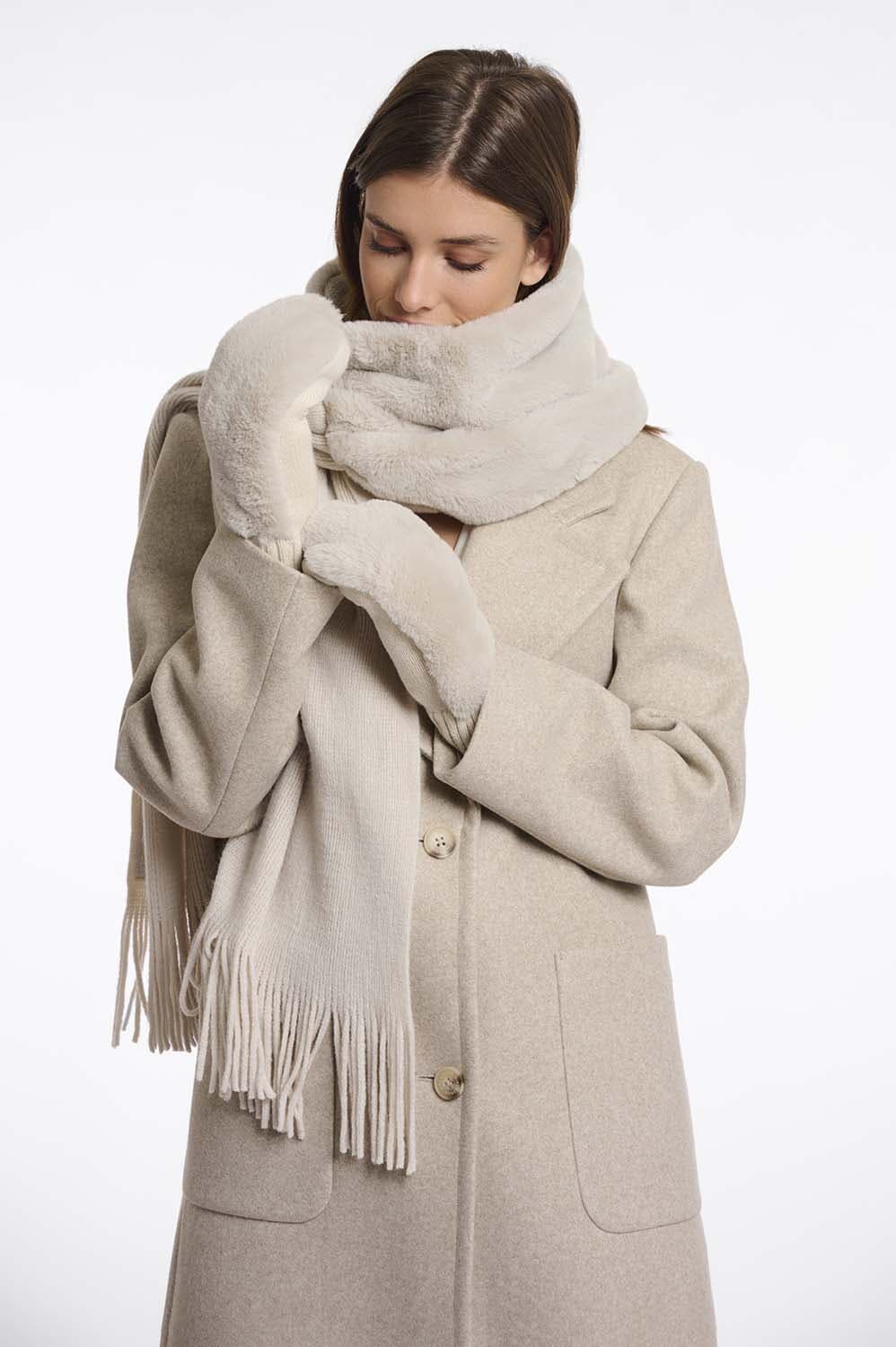 Rino & Pelle  Rino & Pelle