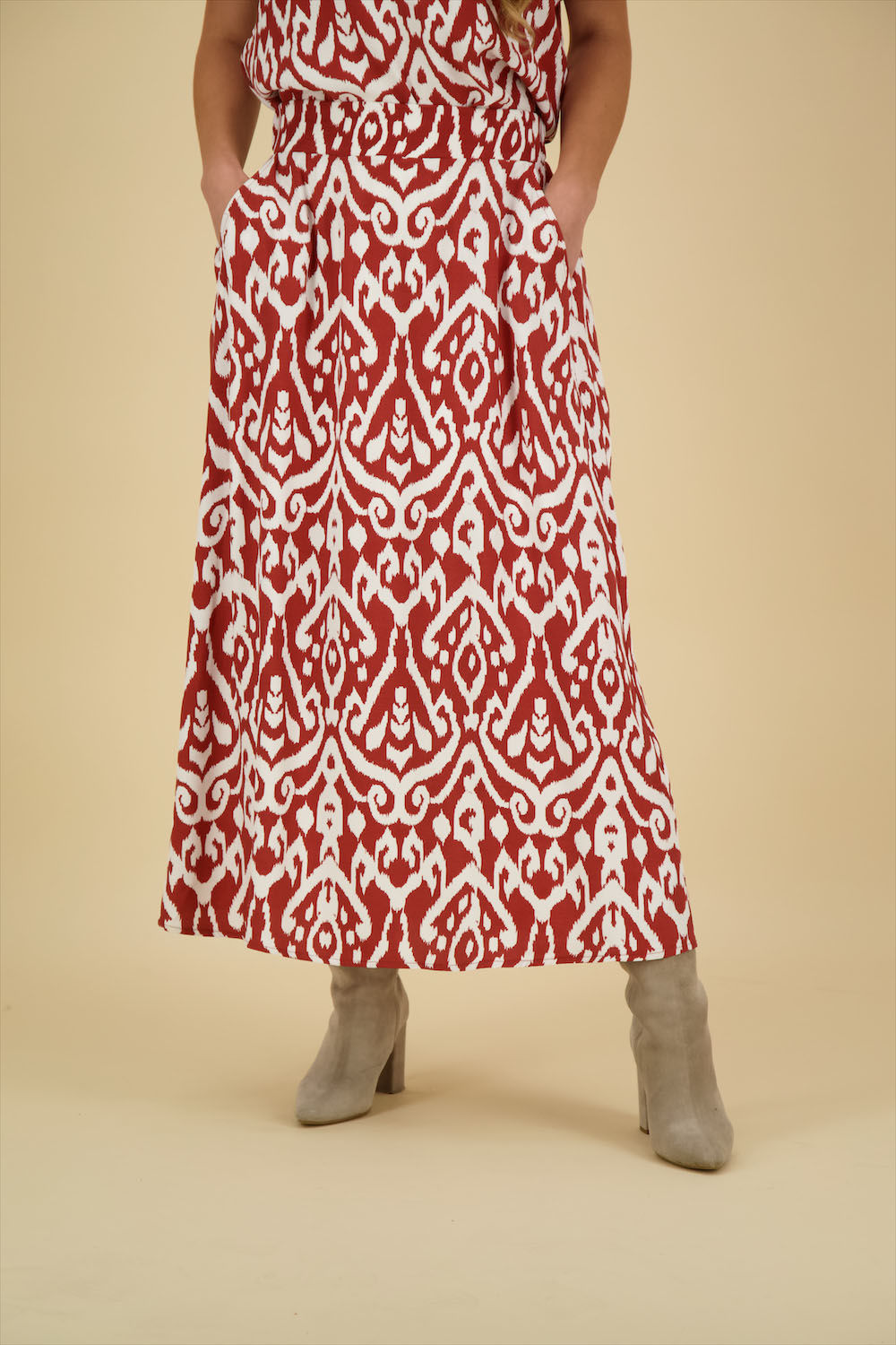 Studio Anneloes Rok Yfke Bruin  Studio Anneloes Rok Yfke Bruin